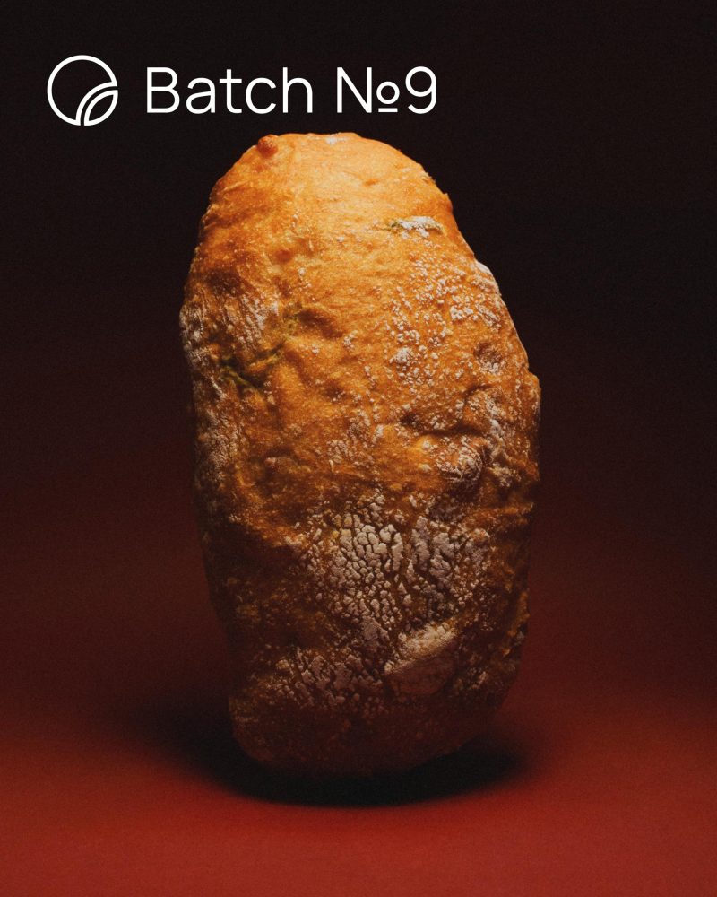 Томатна-томатна чіабата з в'яленими томатами і оливками